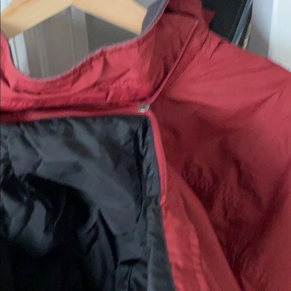 One Tooth Raincoat - Picture 7 of 8